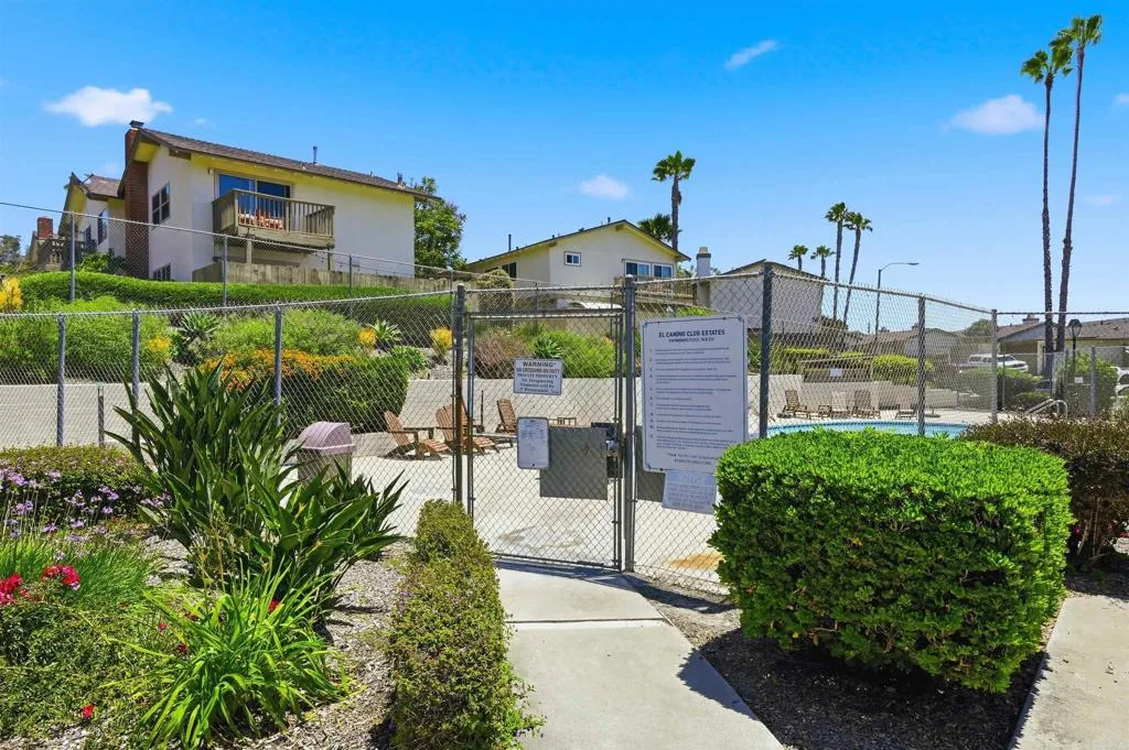https://cdn.realtyfeed.com/cdn/127/306770561/b4f8c54526c268493aba706aaadfb082.webp