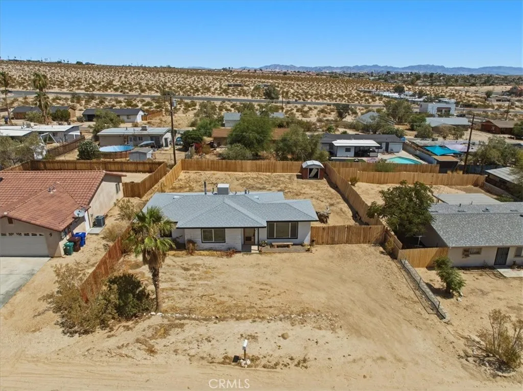 71556 Juanita Drive, 29 Palms, CA 92277 - Photo 4 of 23, 29 Palms, CA