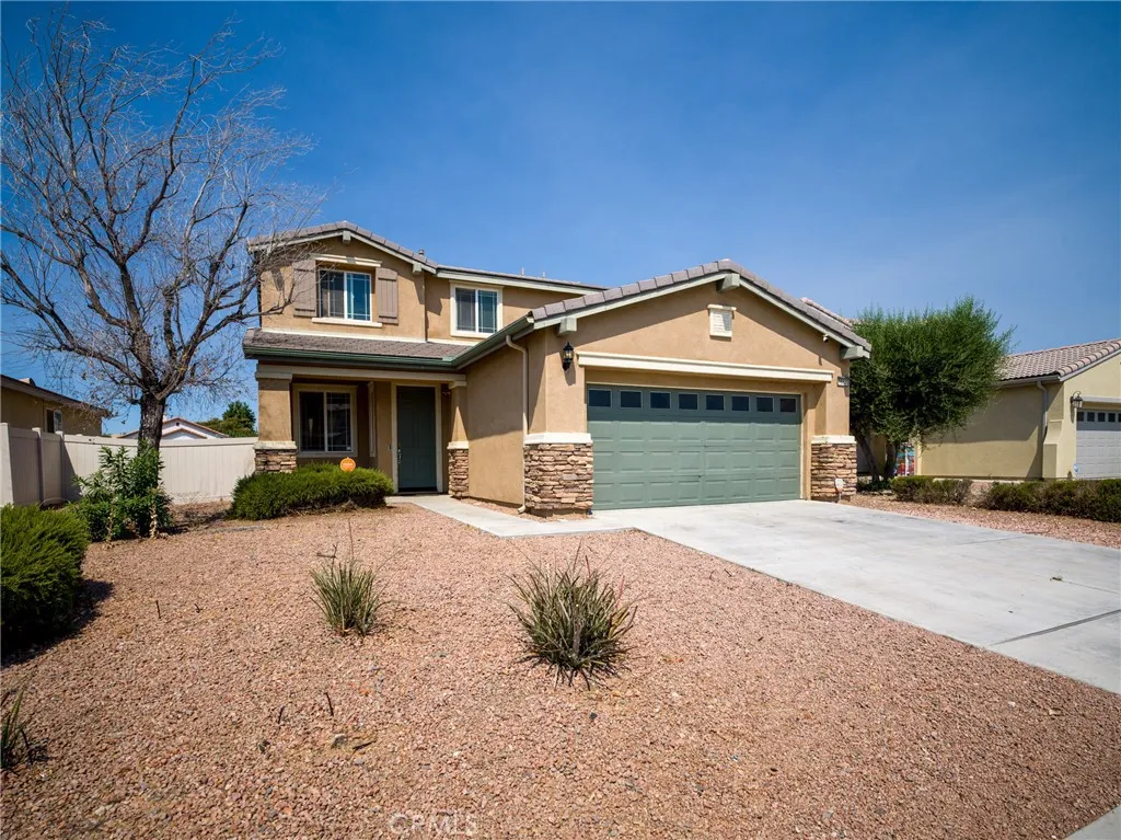16620 Desert Lily, Victorville, CA 92394 - Main photo, Victorville, CA