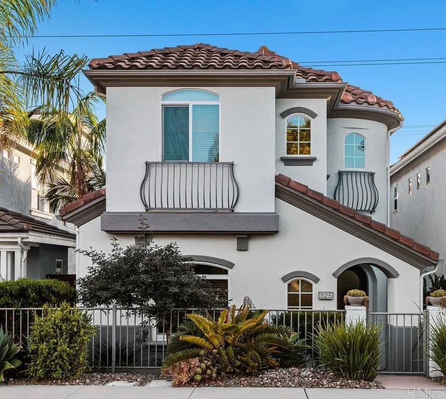https://cdn.realtyfeed.com/cdn/127/306770617/5e605ecd9d6e085bbb8650083aecad03.webp