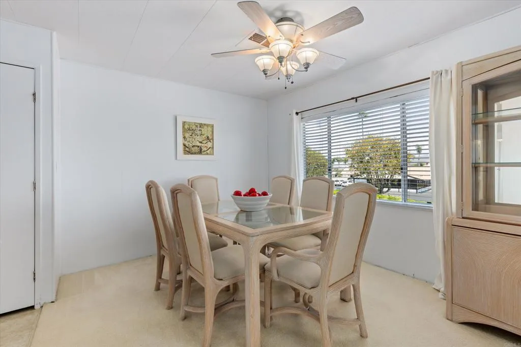 https://cdn.realtyfeed.com/cdn/127/306770622/7dbf3e2641a8f45be8c5de6885db84bc.webp