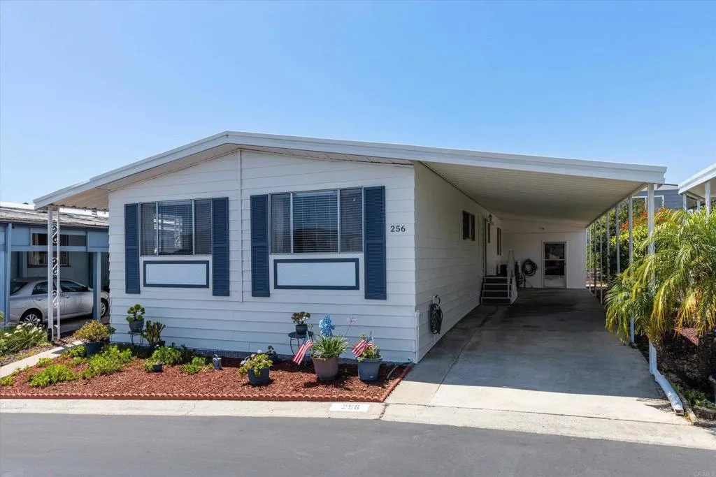 https://cdn.realtyfeed.com/cdn/127/306770622/8131190ebf902a79251f20e02bc56a84.webp