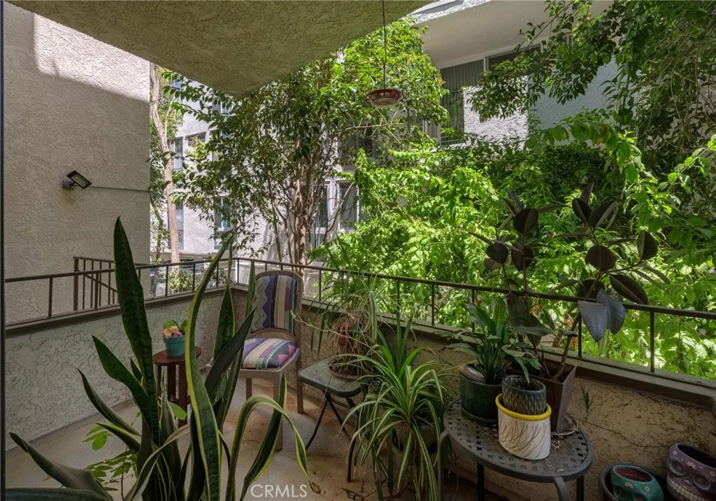 4700 Natick Avenue Unit 104, Sherman Oaks, CA 91403 - Photo 3 of 26, Sherman Oaks, CA