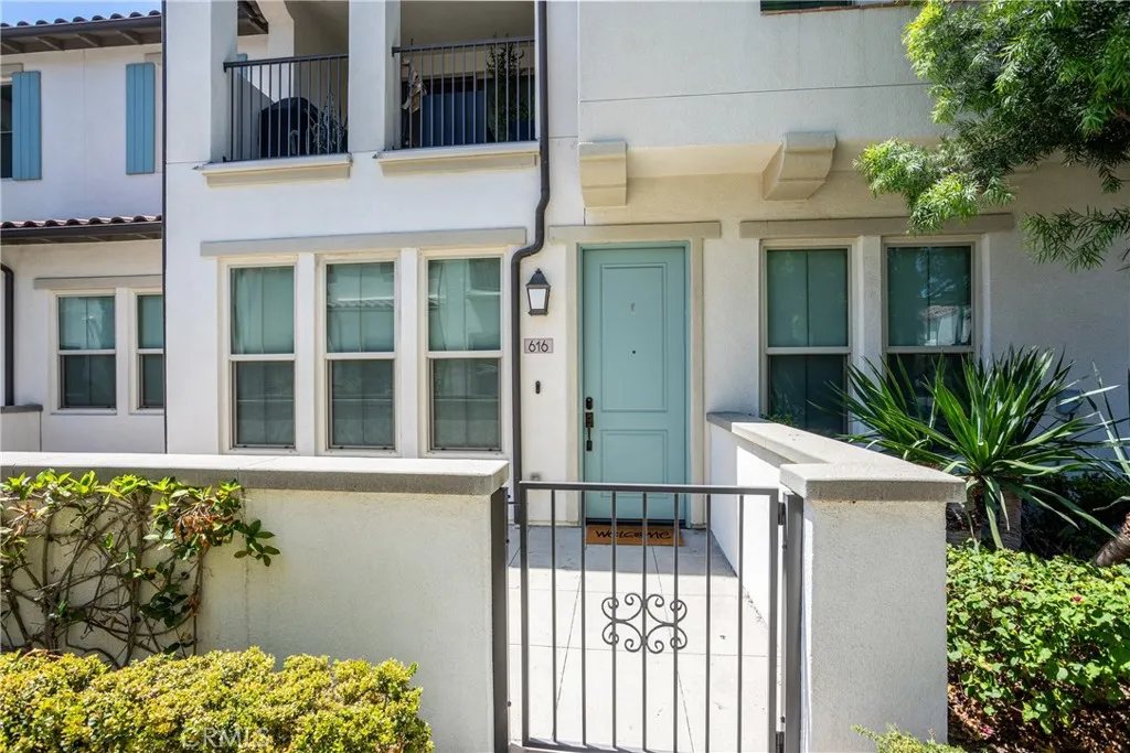 616 Trailblaze, Irvine, CA 92618 - Photo 2 of 32, Irvine, CA