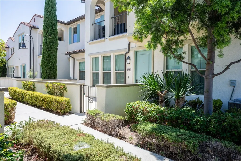 616 Trailblaze, Irvine, CA 92618 - Main photo, Irvine, CA