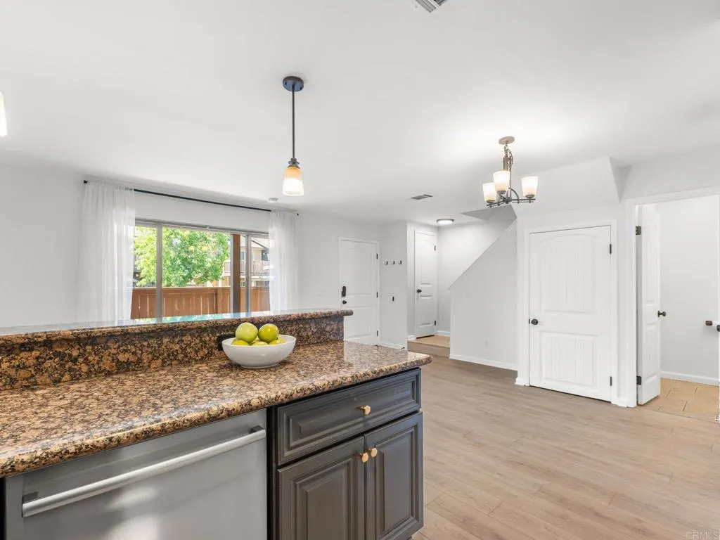 https://cdn.realtyfeed.com/cdn/127/306770651/34df2a7a0449eaa354b2947a0a5d5e44.webp