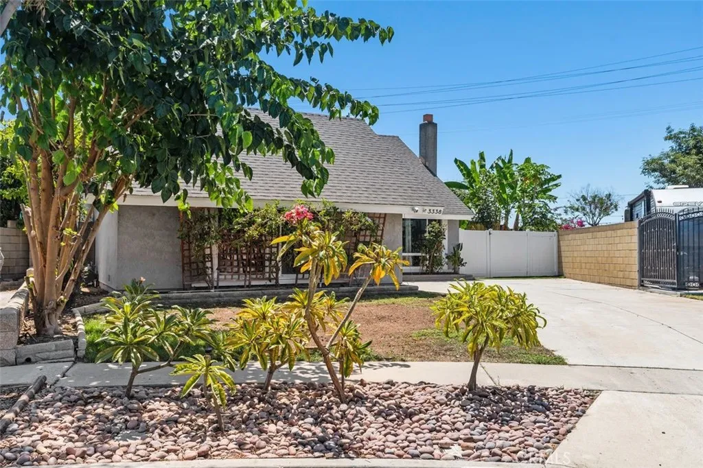3338 E Radcliffe, Anaheim, CA 92806 - Photo 2 of 34, Anaheim, CA