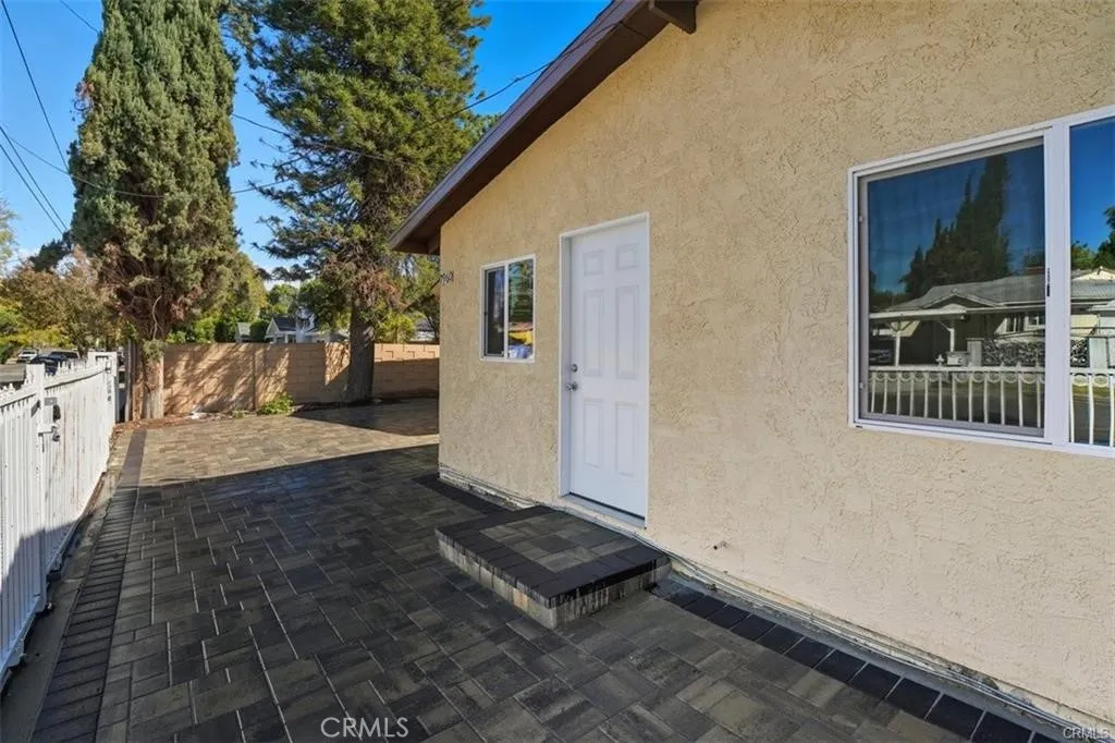 19258 Strathern St., Reseda, CA 91335 - Photo 2 of 35, Reseda, CA