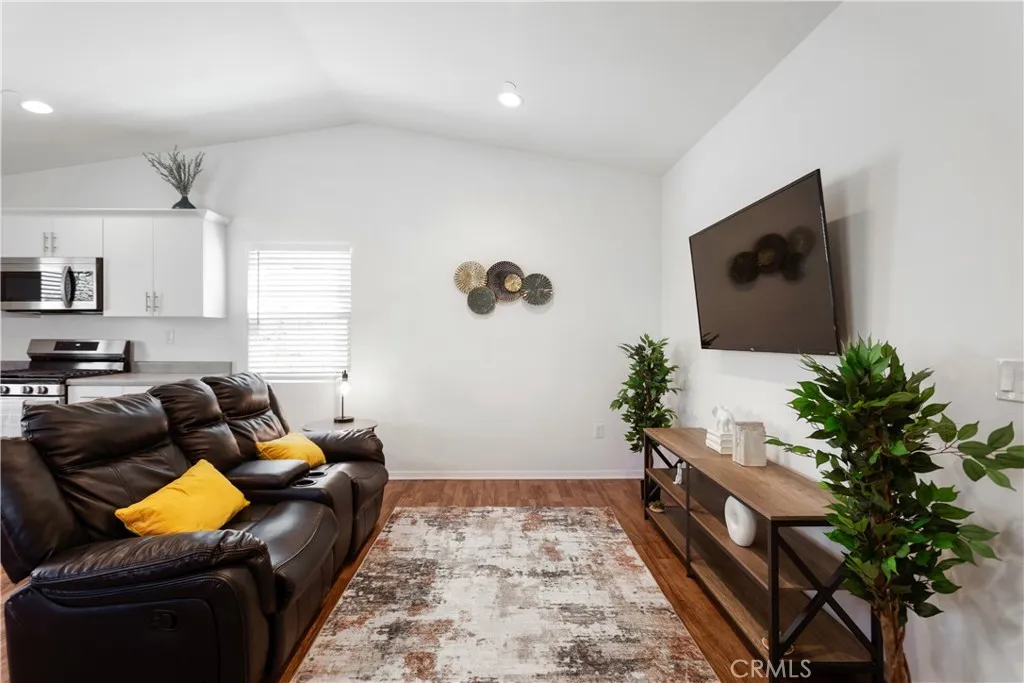 6877 N Curtis Unit 2, San Bernardino, CA 92407 - Photo 4 of 27, San Bernardino, CA
