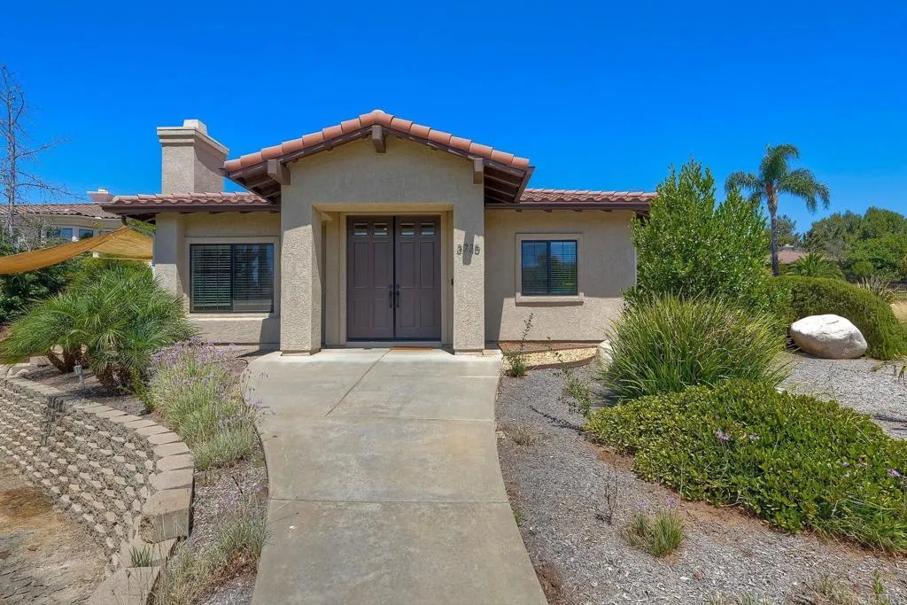 3737 Cedar Vale Way, Fallbrook, CA 92028 - Photo 4 of 50, Fallbrook, CA