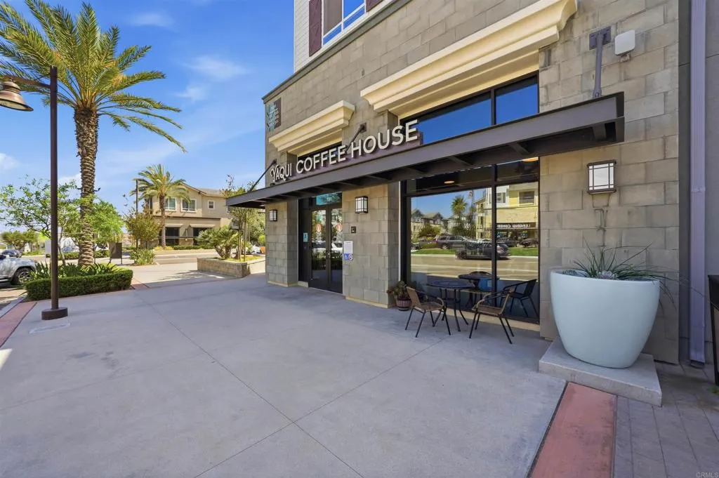 https://cdn.realtyfeed.com/cdn/127/306770667/57b111f3fac6772b2daf243bf0f36d55.webp