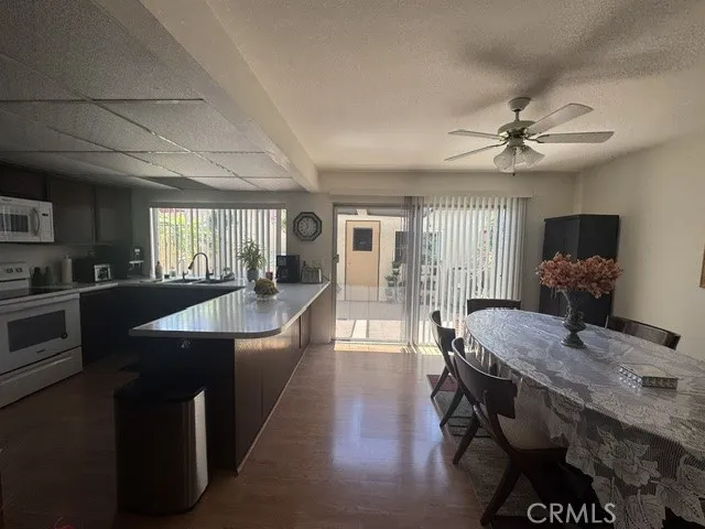 11000 Woodruff Avenue Unit 32, Downey, CA 90241 - Photo 2 of 10, Downey, CA