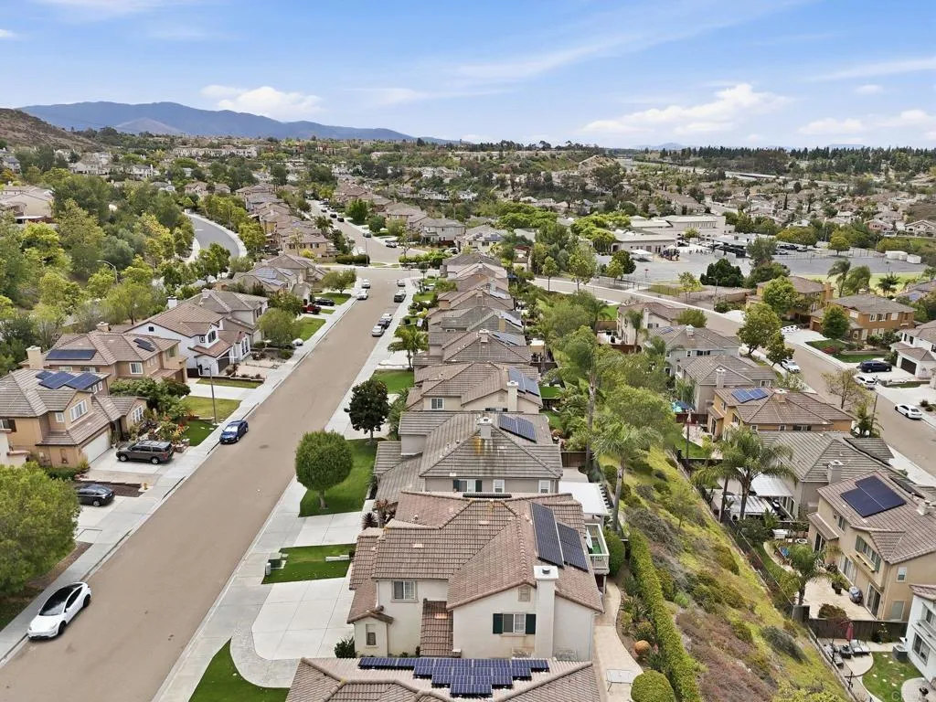 https://cdn.realtyfeed.com/cdn/127/306770709/488570ae729d7d4a8715152e8a616b9e.webp
