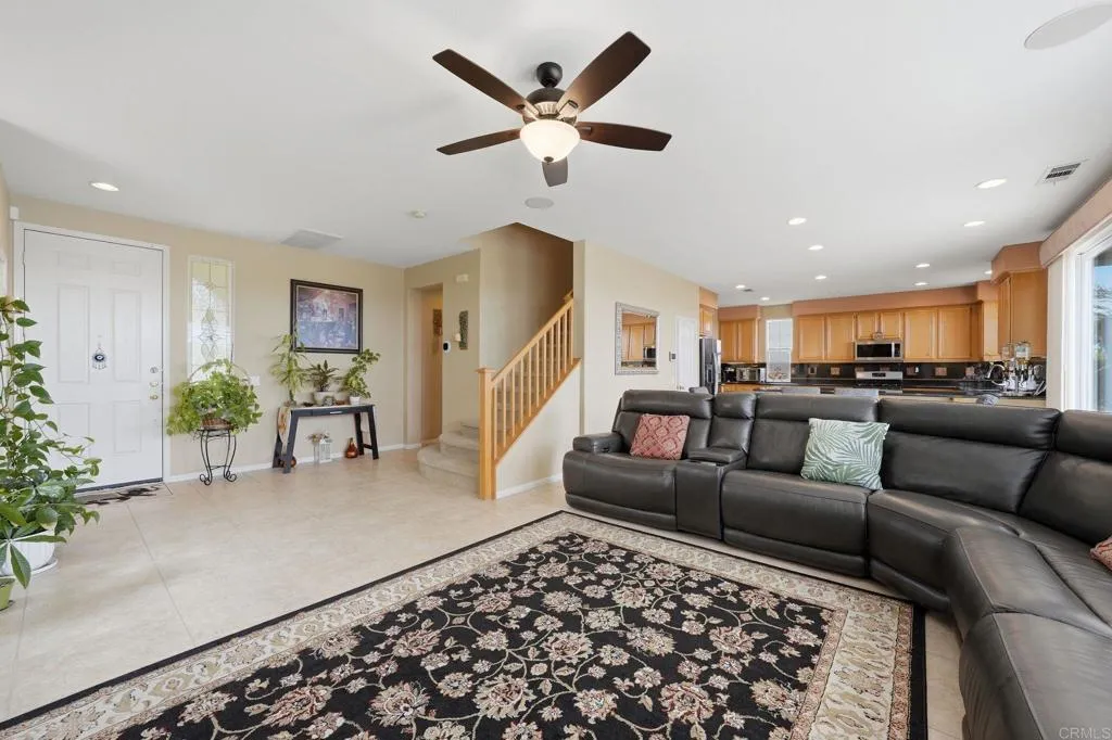 344 Plaza Los Osos, Chula Vista, CA 91914 - Photo 5 of 35, Chula Vista, CA