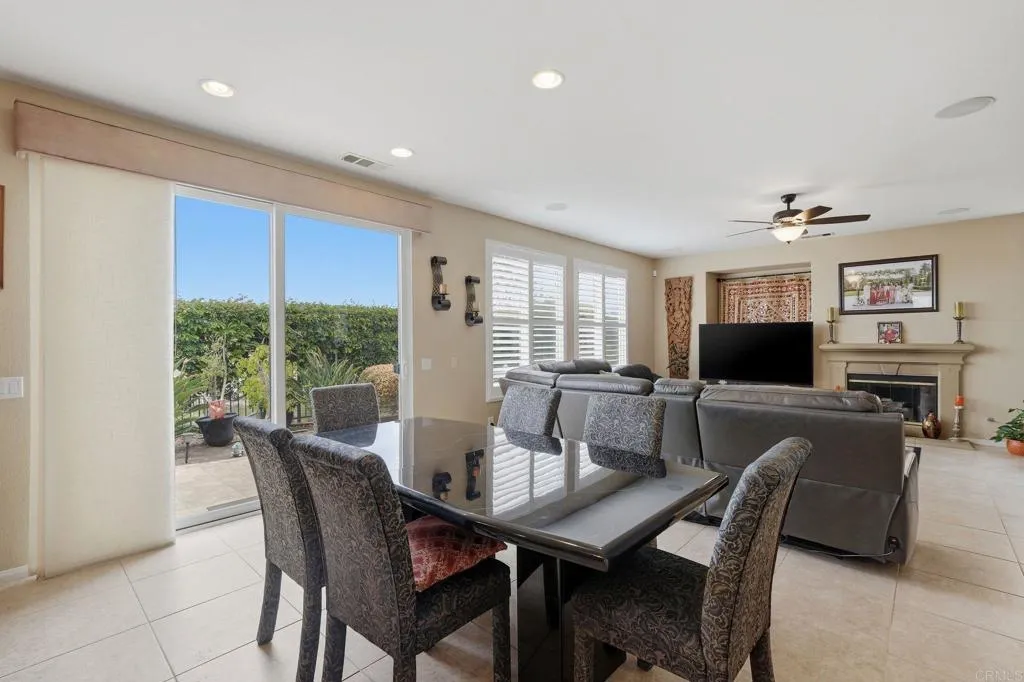 https://cdn.realtyfeed.com/cdn/127/306770709/c0ebb43fd53725bf56f285f3a5cfcb80.webp