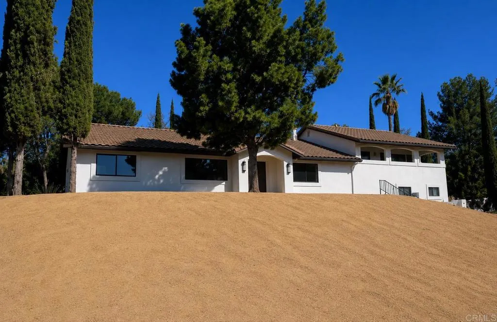 1650 Silver Tree Lane, Escondido, CA 92026 - Main photo, Escondido, CA