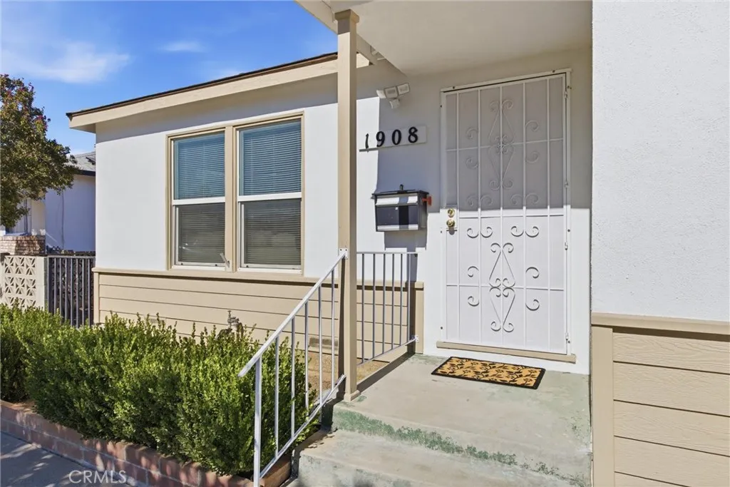 1908 Esther Drive, Bakersfield, CA 93308 - Photo 4 of 32, Bakersfield, CA