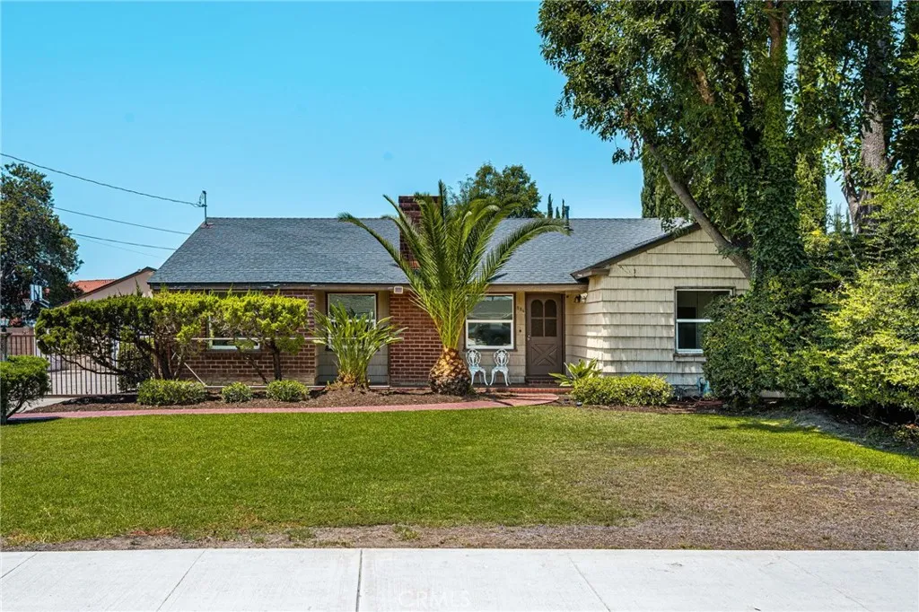 886 N Cambridge, Orange, CA 92867 - Photo 4 of 61, Orange, CA