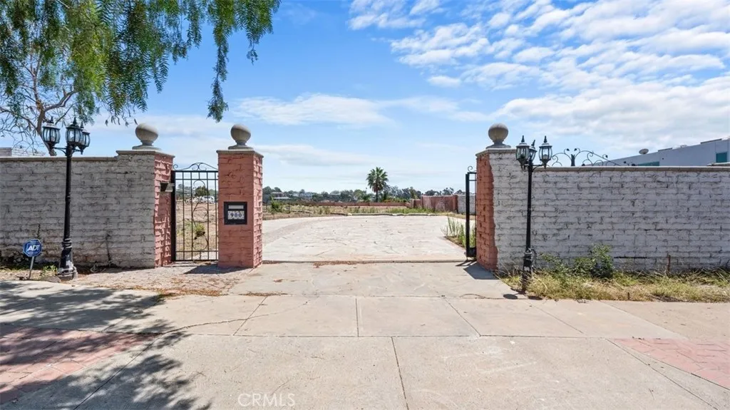 900 Chautauqua, Los Angeles, CA 90272 - Photo 2 of 12, Los Angeles, CA