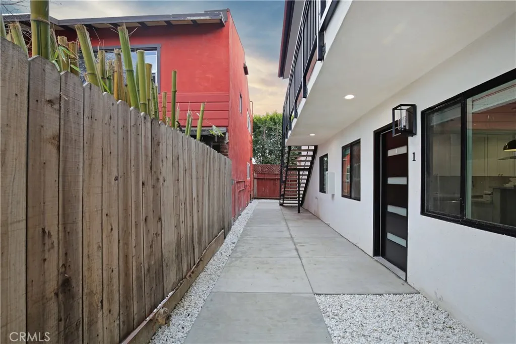 1141 E Broadway, Long Beach, CA 90802 - Photo 2 of 21, Long Beach, CA