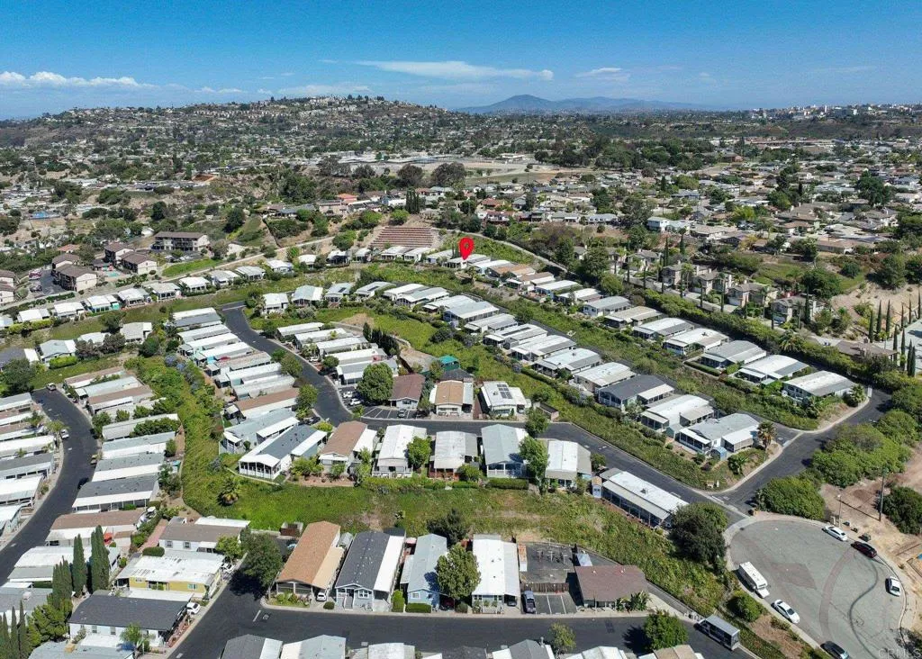 https://cdn.realtyfeed.com/cdn/127/306770741/0ccee889cb1dacc00f027eb607c9a067.webp