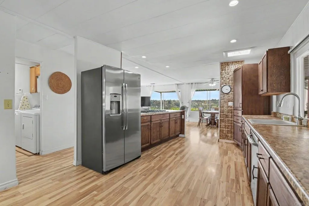 https://cdn.realtyfeed.com/cdn/127/306770741/1d91c86d91dba0065e3a807ec11f10fb.webp