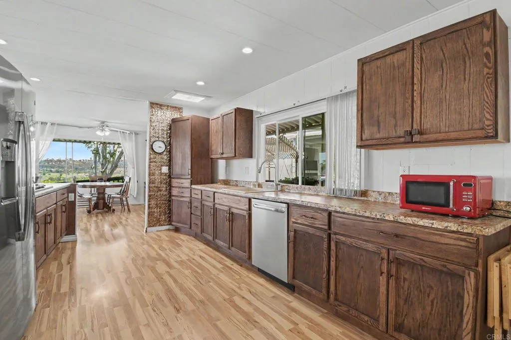 https://cdn.realtyfeed.com/cdn/127/306770741/622280423ea62e58e77803070a751fd4.webp