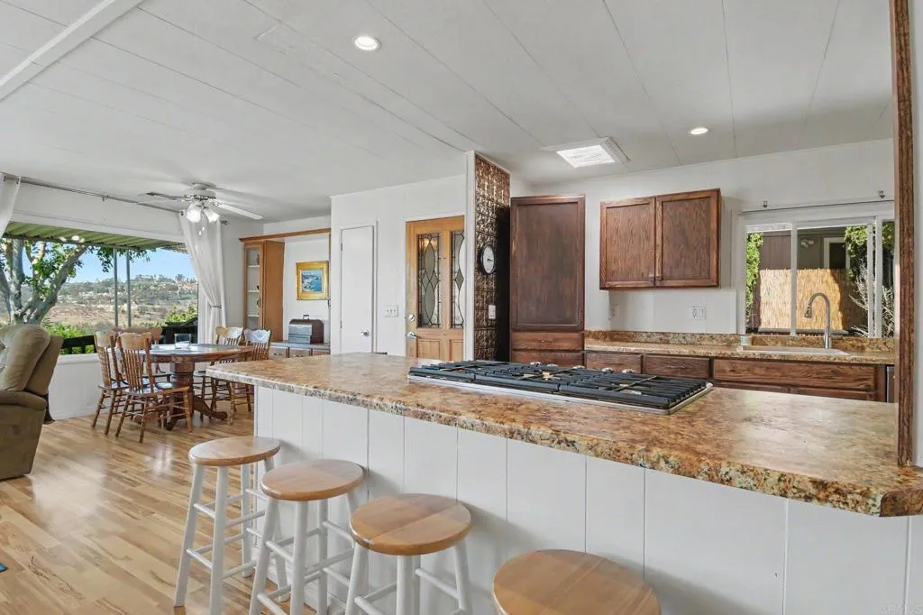 https://cdn.realtyfeed.com/cdn/127/306770741/c1336b76625e1b3226473caa9f756066.webp