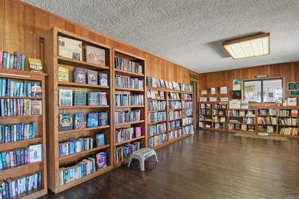 https://cdn.realtyfeed.com/cdn/127/306770741/d5bbf44b0ad4f68f68cf8fdfc4512c4d.webp