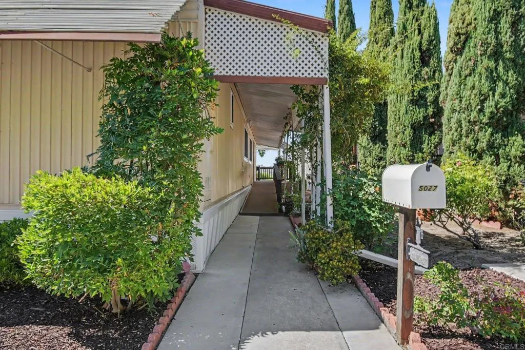 https://cdn.realtyfeed.com/cdn/127/306770741/e55e35293bd01e5284efd9247107b07f.webp