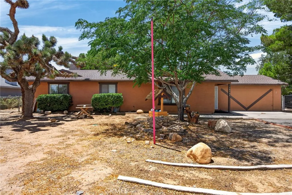 18725 Vine, Hesperia, CA 92345 - Photo 2 of 37, Hesperia, CA