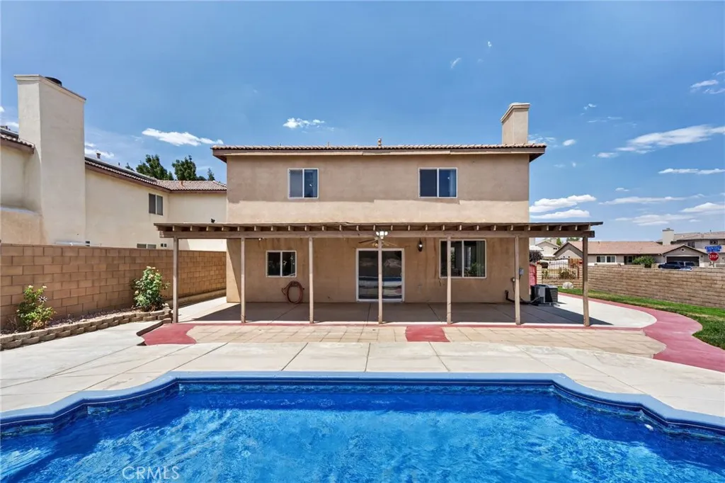 13991 Silver Creek, Victorville, CA 92392 - Photo 4 of 50, Victorville, CA