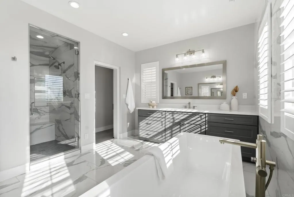 https://cdn.realtyfeed.com/cdn/127/306770762/0ceda64041f63de3fb87d907124770b3.webp