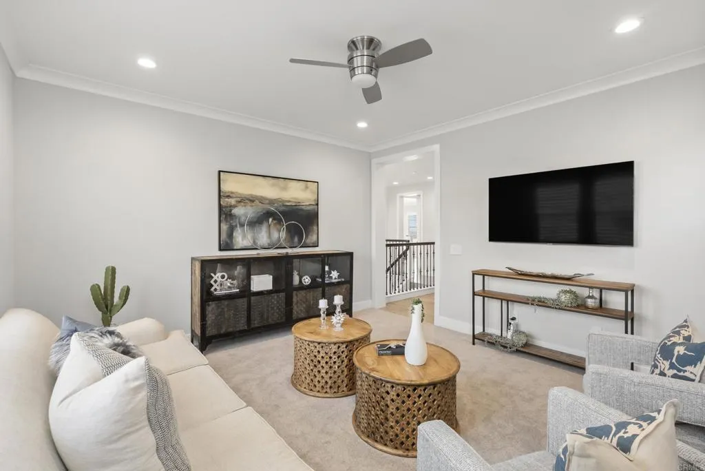https://cdn.realtyfeed.com/cdn/127/306770762/390fa4ebaa55a408e5c97950dd1c1cf6.webp