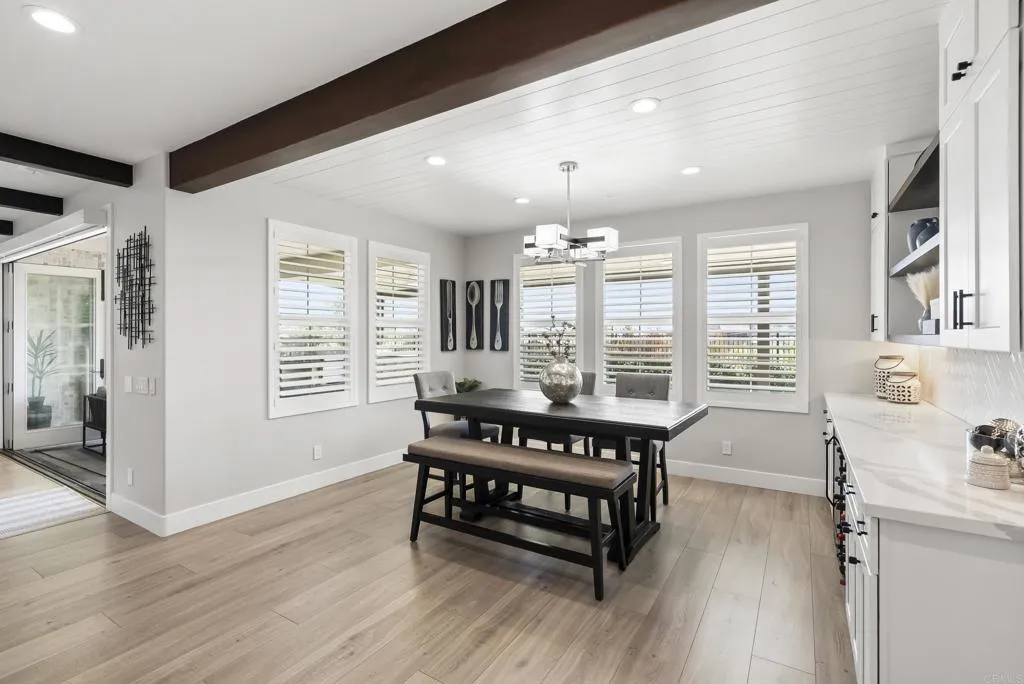 https://cdn.realtyfeed.com/cdn/127/306770762/bec4b944414951aac7554bb8e6650d73.webp