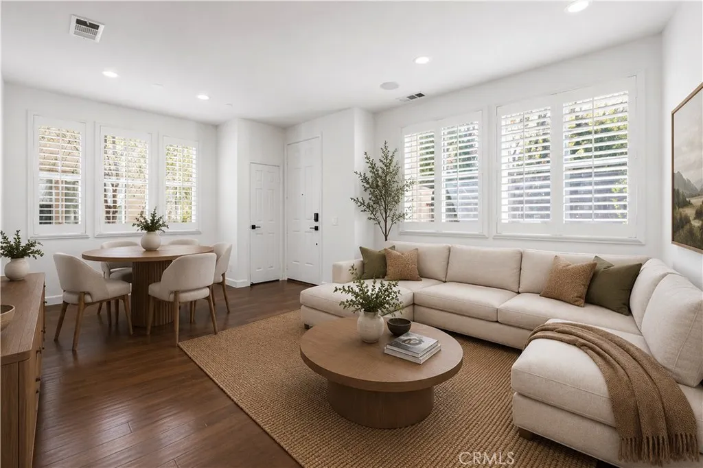 34 League, Irvine, CA 92602 - Photo 4 of 39, Irvine, CA