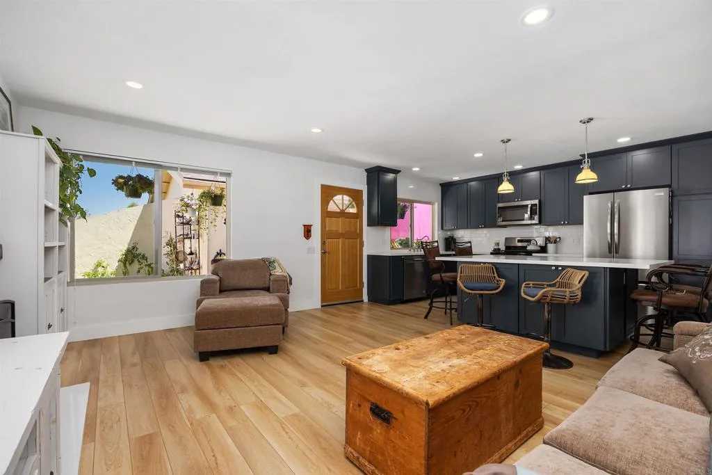 https://cdn.realtyfeed.com/cdn/127/306770790/f1852bd716c465c4a1cedc0284858f0d.webp