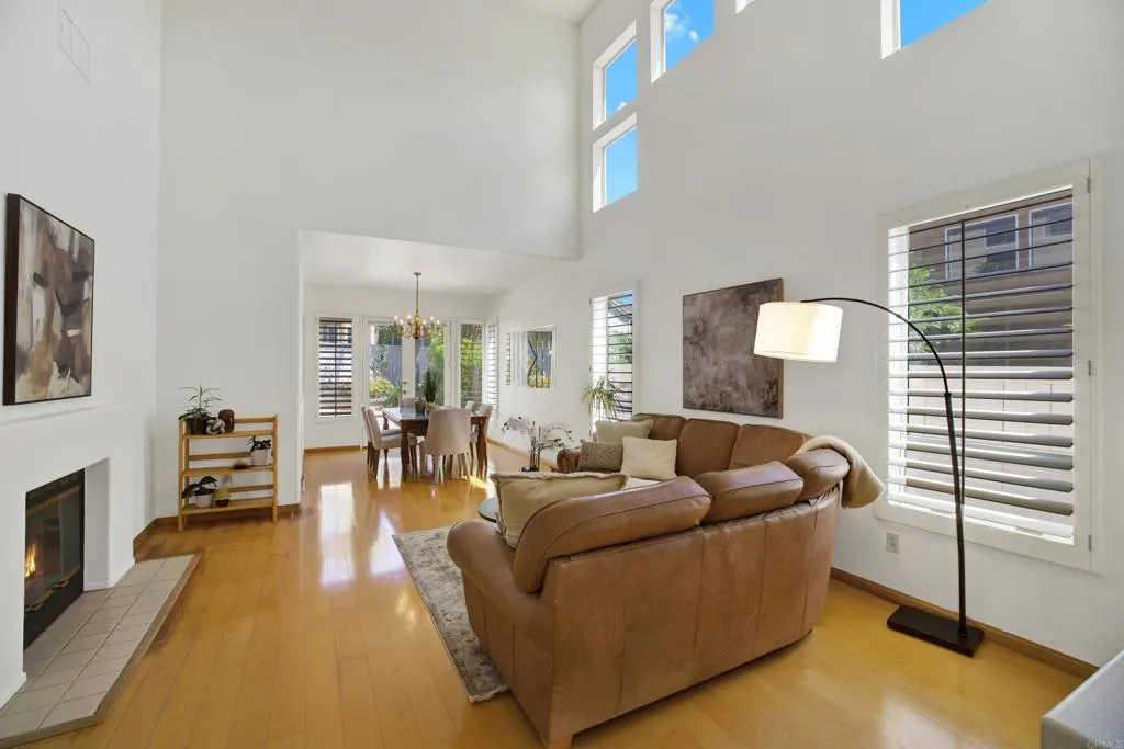 https://cdn.realtyfeed.com/cdn/127/306770796/029a1c0d1f0e6fda3c4be9ad955de057.webp