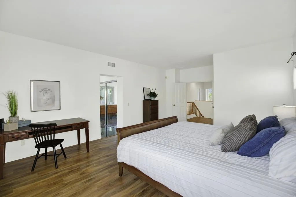 https://cdn.realtyfeed.com/cdn/127/306770796/73122eb62723ac84acdc1c81dd771146.webp