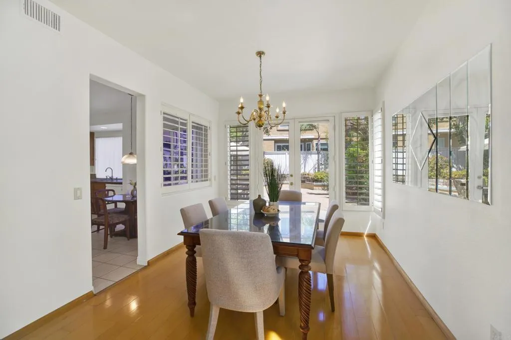 https://cdn.realtyfeed.com/cdn/127/306770796/a5b4a0b74d409e0e86722d8c319cc353.webp