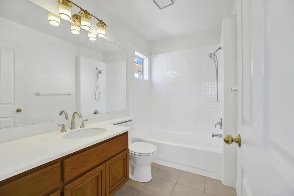 https://cdn.realtyfeed.com/cdn/127/306770796/e737ab1115be9ba804fbc68da7a9022f.webp