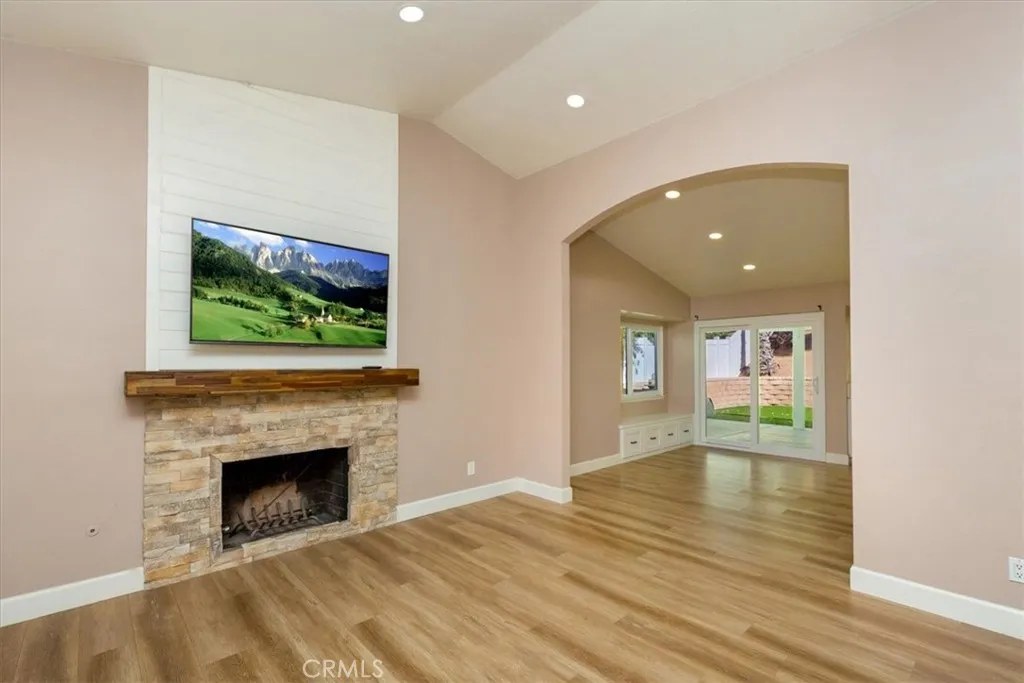 27725 Wakefield, Castaic, CA 91384 - Photo 5 of 20, Castaic, CA
