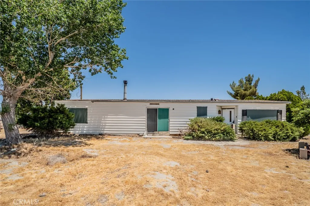 19175 Kailua, Adelanto, CA 92301 - Main photo, Adelanto, CA