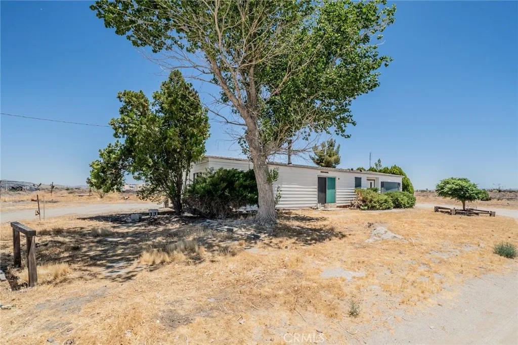 19175 Kailua, Adelanto, CA 92301 - Photo 3 of 34, Adelanto, CA