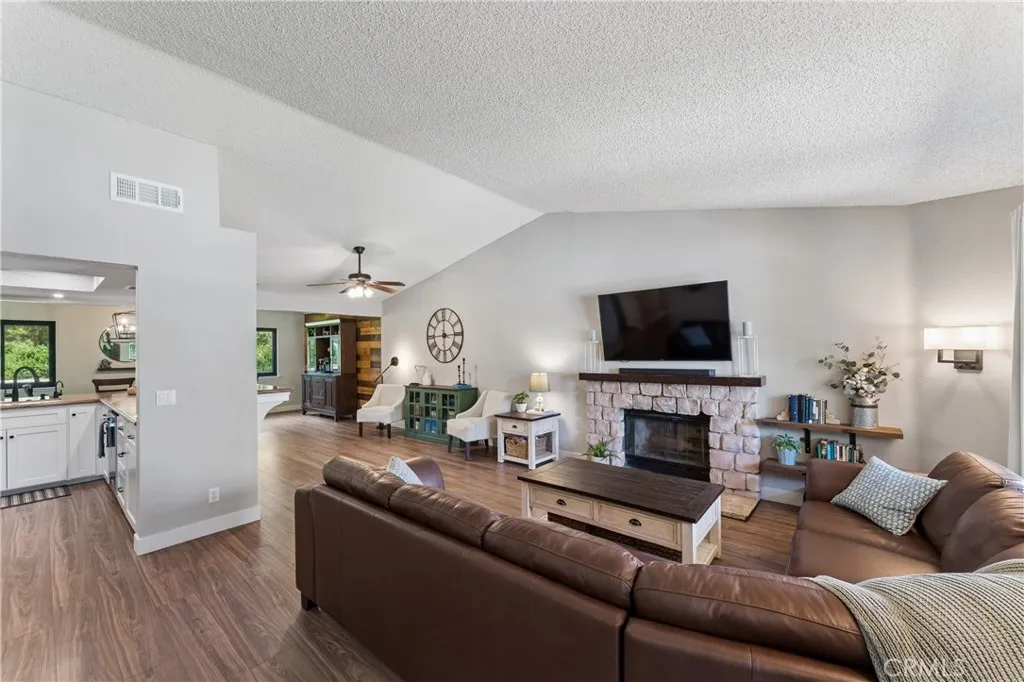 42321 Blossom, Quartz Hill, CA 93536 - Photo 3 of 41, Quartz Hill, CA