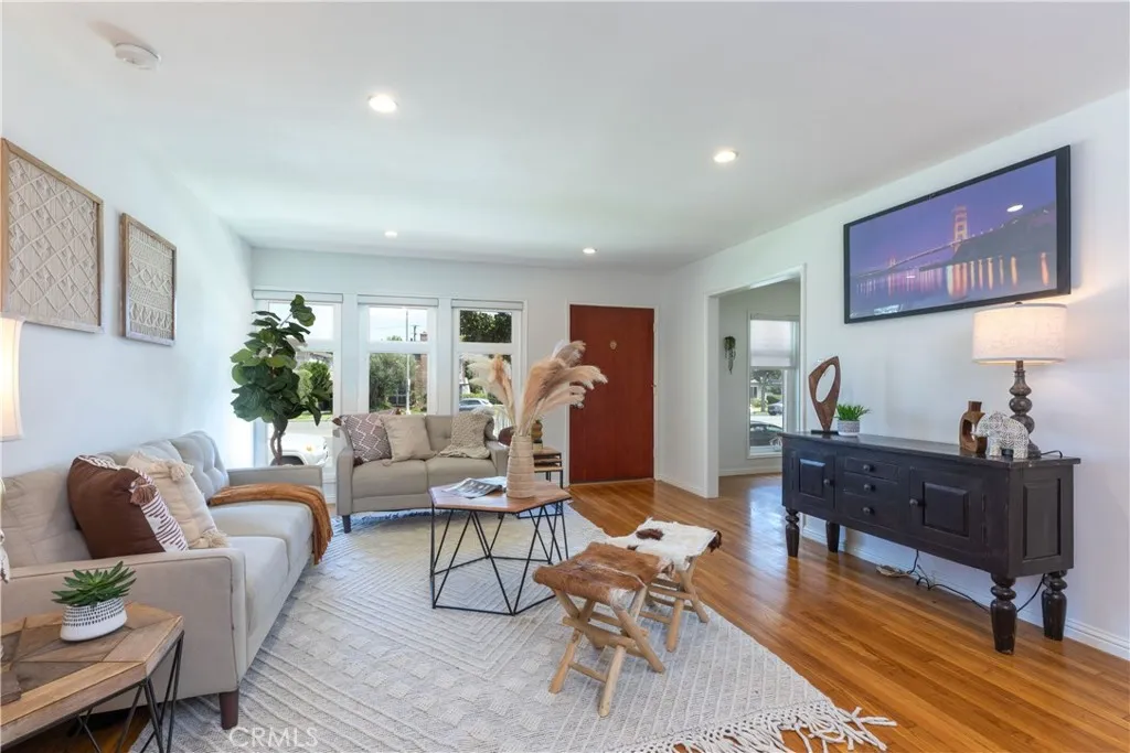 1014 E Carson St Unit 7, Long Beach, CA 90807 - Photo 3 of 27, Long Beach, CA
