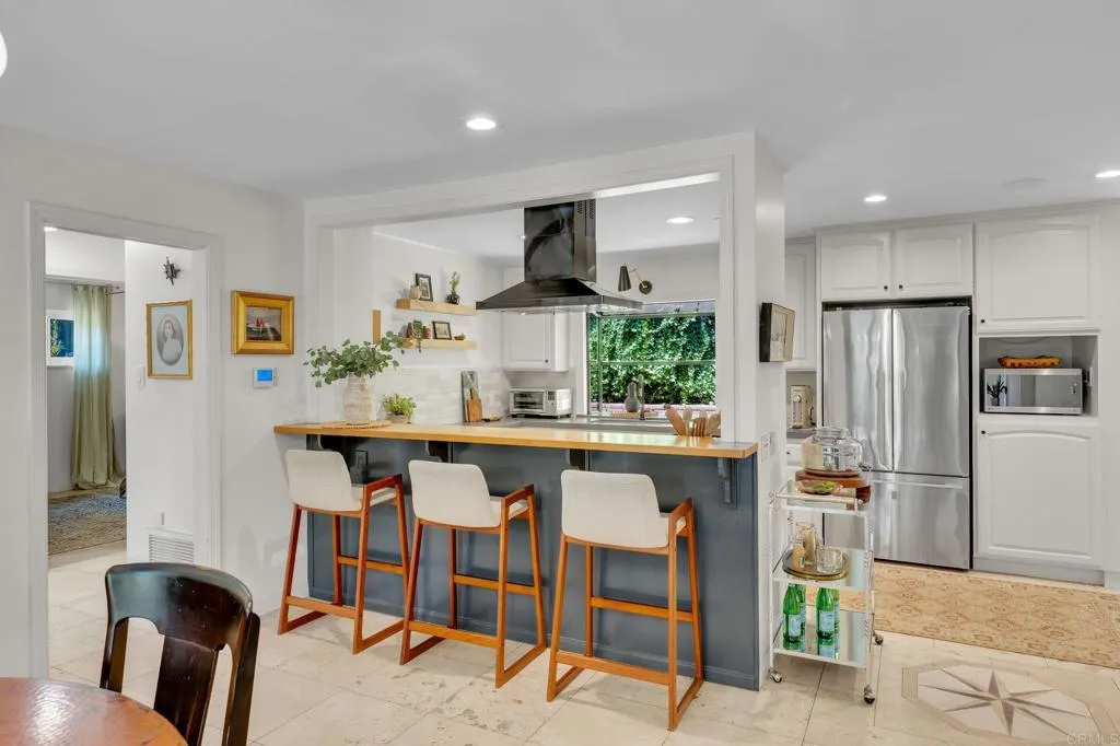https://cdn.realtyfeed.com/cdn/127/306770829/257bcc1f28858e2b94e65a736063d7cc.webp