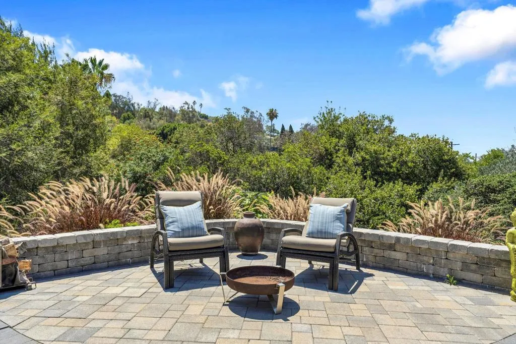 https://cdn.realtyfeed.com/cdn/127/306770829/584c15748223d3908b997f492079a847.webp