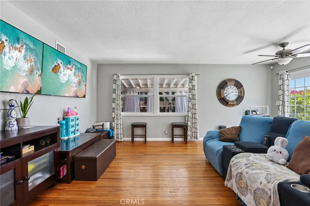 6616 Yolanda Avenue, Reseda, CA 91335 - Photo 5 of 40, Reseda, CA