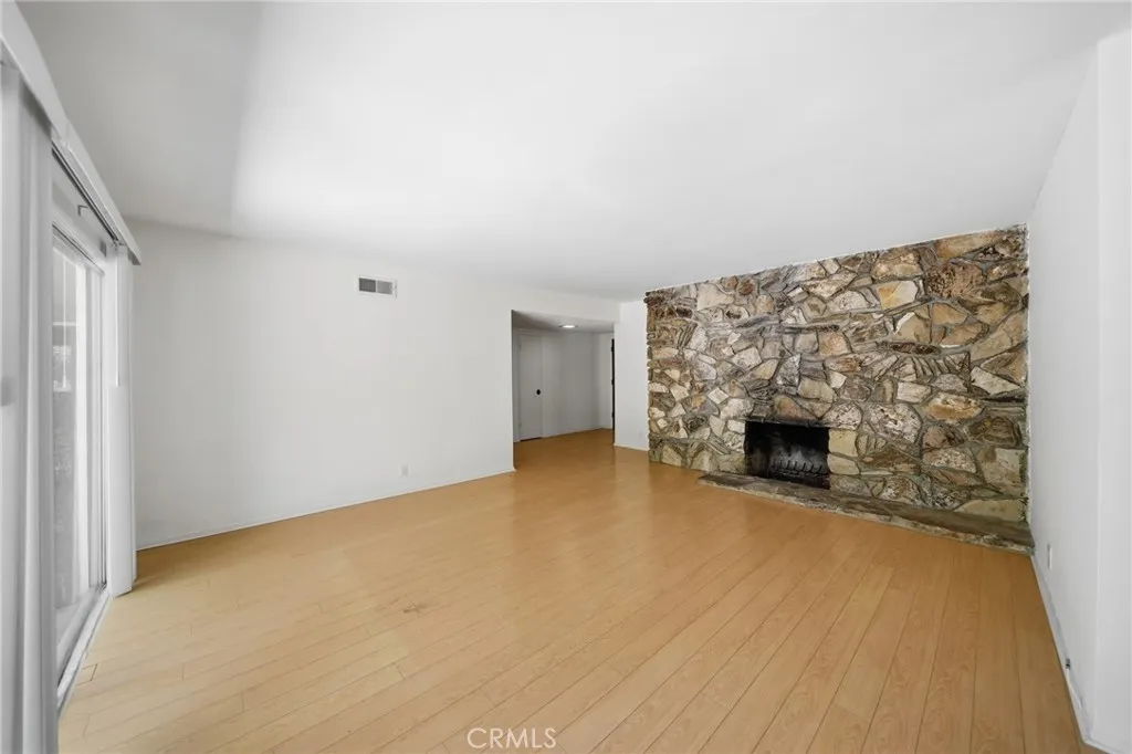 5154 Crown Avenue, La Canada Flintridge, CA 91011 - Photo 5 of 35, La Canada Flintridge, CA